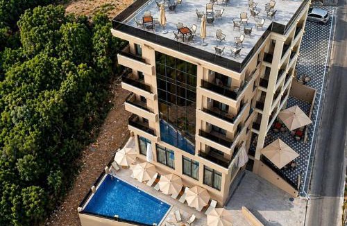 Dobra Voda Hotel | Hotel D'Iman