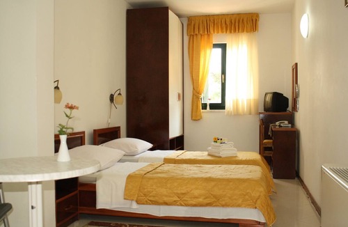 Petrovac Hotel | Hotel Danica
