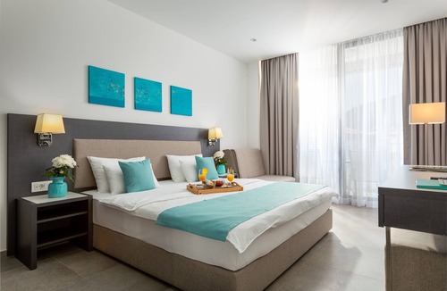 Petrovac Hotel | Hotel Eleven
