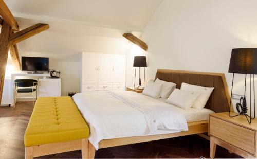 Donje Polje Hotel | Hotel Gradska Cetinje