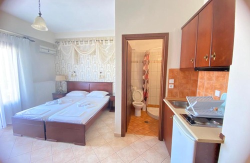Chrisi Akti Apartment | Hotel Hera