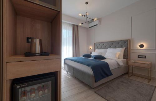 Velji Vinogradi Hotel | Hotel Idila Budva