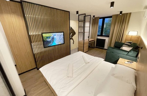 Andrijevica Hotel | Hotel Komovi
