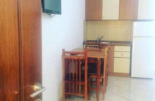 Lezhe Cabin | Hotel La Perla
