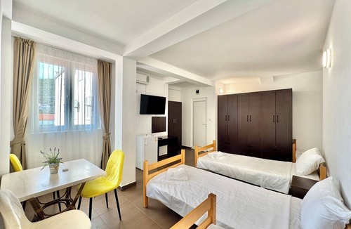 Rozino Hotel | Hotel Lobo