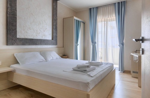 Meljine Hotel | Hotel Maksim