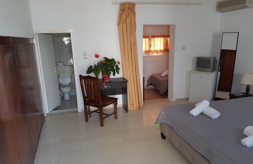 Psarou Hotel | Hotel Marianna - Triple room*
