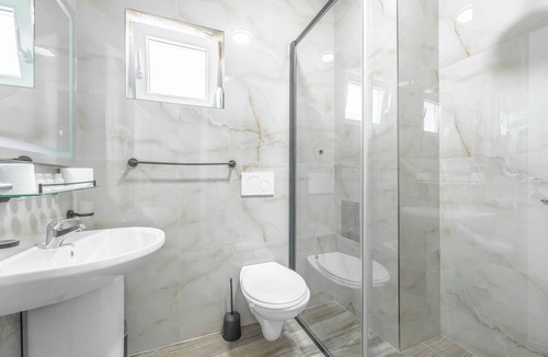 Babilonija Hotel | Hotel Mondo