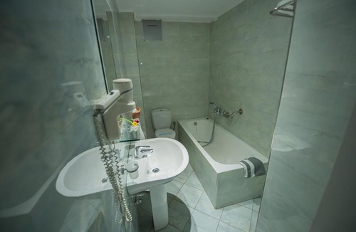 Pyrgos Hotel | Hotel Olympos