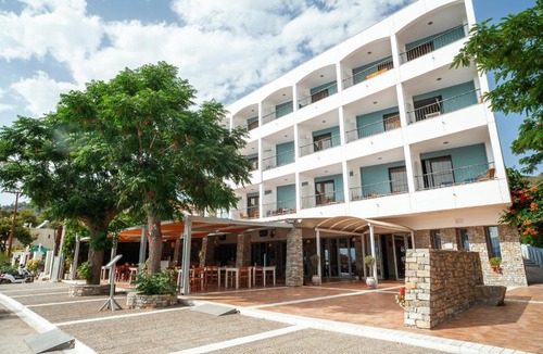Poros Hotel | Hotel Pavlou