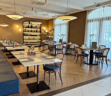 Tivat Hotel | Hotel Pine