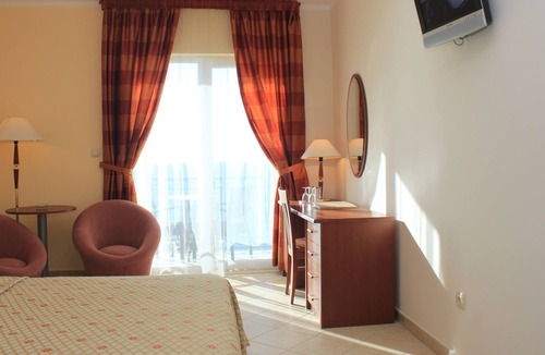 Sveti Stefan Hotel | Hotel Romanov