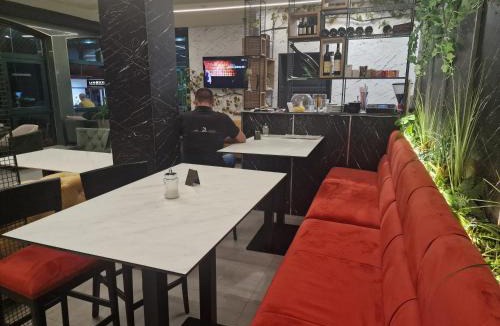 Berane Hotel | Hotel S