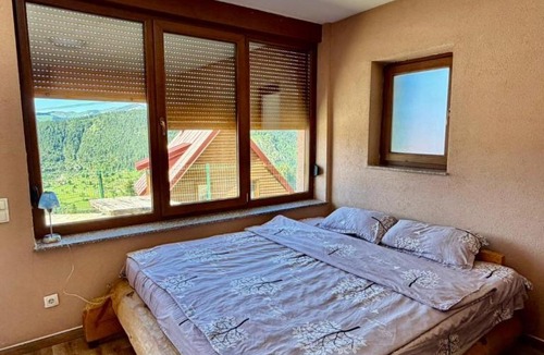 Pejë Villa | Hotel Te Liqeni