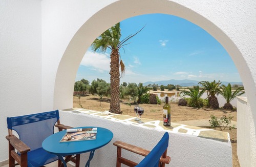Agios Prokopios Apartment | Hotel Three Lakes