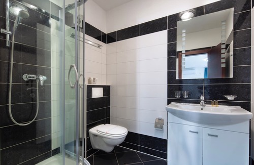 Maini Hotel | Hotel Tommy