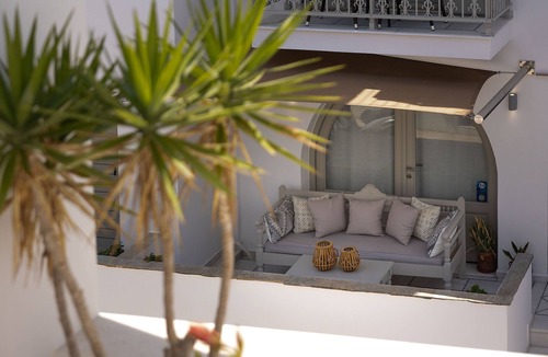 Old Town Naxos Apartment | Hotel Villa Flora