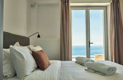 Faros Armenistis Hotel | Hotiday Mykonos Fanari