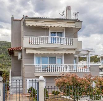 Nea Iraklitsa Apartment | House EOLIA