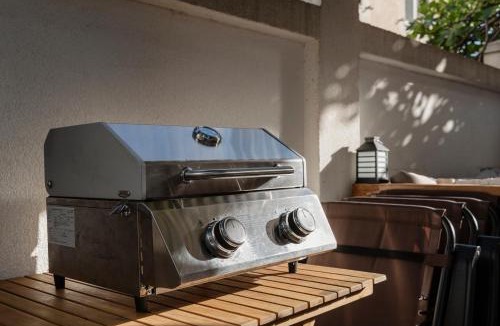 Bijela House | House Olive Tree