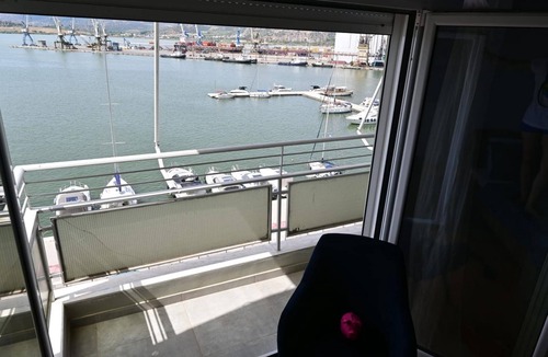 Volos City Centre Apartment | Houseloft Volos Seaview Retreat