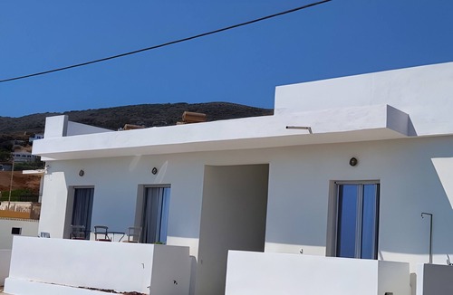 Agia Pelagia Apartment | "I Have A Dream" Apartment with Sea View, Private Terrace, and Air Conditioning