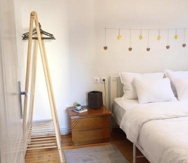 Kastoria Apartment | I Kastoria Book House with Garden motorbike friendly