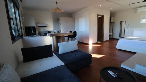 Korithion Apartment | Ianos Living Spaces - 01
