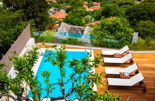 Aetos Villa | Iconic Villas - Villa Vada