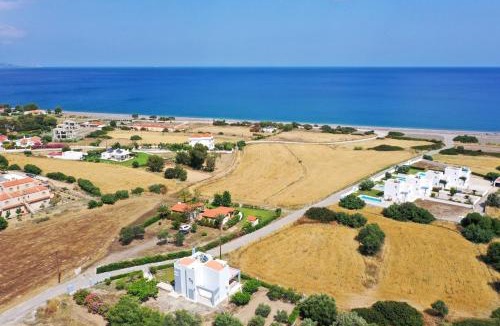 Gennadi House | Ilaira Sea View Bungalow