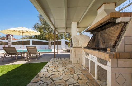 Agrilia House | Ilenia's 3 Bedroom House With Private Pool