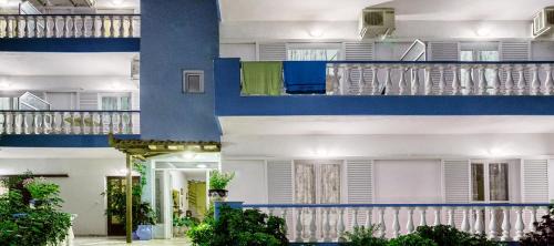 Patitiri Apartment | Ilias Studios