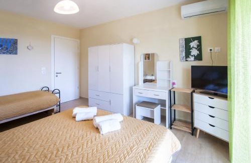 Achladies Apartment | Ilios house