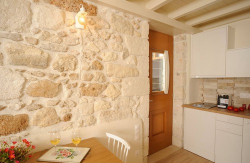 Old Town Rethymnon Apartment | Independent suite located in Old Town in Rethymno