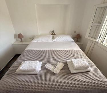 Tinos Town Apartment | Insola resort