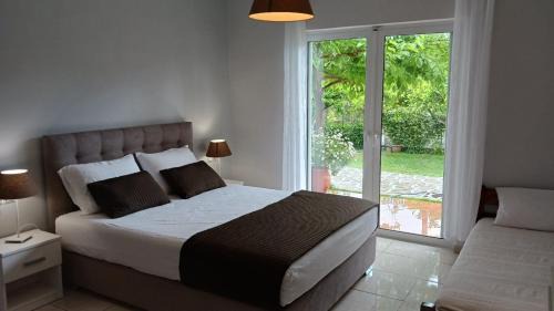 Parga Apartment | Ioannidis Studios Valtos