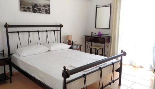 Alopronia Apartment | Ioli Apartments