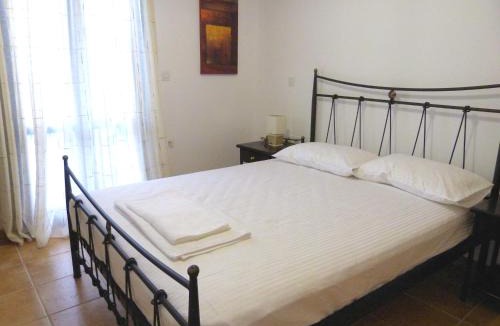 Alopronia Apartment | Ioli Apartments