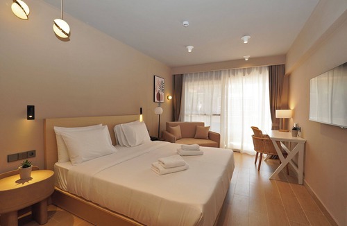 Barbati Hotel | Ionian Crown Suites in Barbati