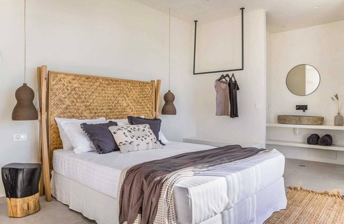 Lassi House | IONIAN Residence houses