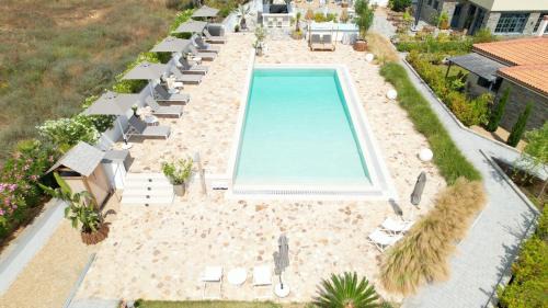 Vrasna Hotel | IONISO Boutique Hotel