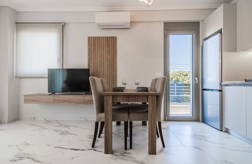 Nea Playia Apartment | Ireon Luxury Suites 1 by RentalsPro - Nea Plagia Halkidiki