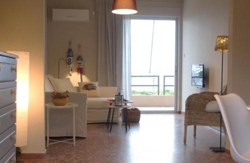 Nea Makri Apartment | Irini's sea view cozy apartment