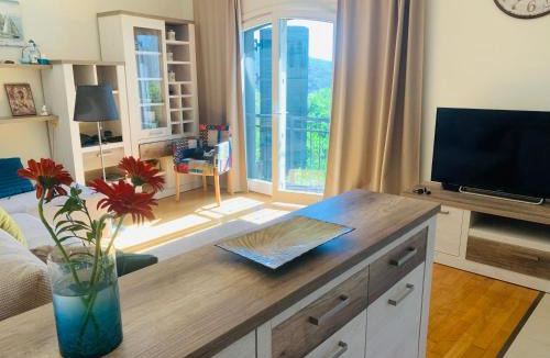 Grahovo Apartment | Iris Lucici Aparts
