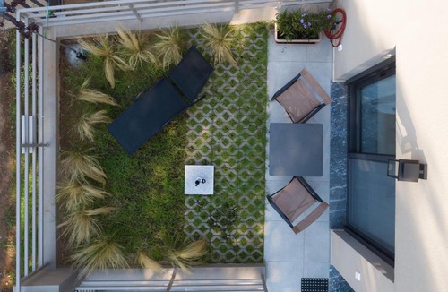 Nea Makri Apartment | ISIDA - Seaside Ηome & Garden