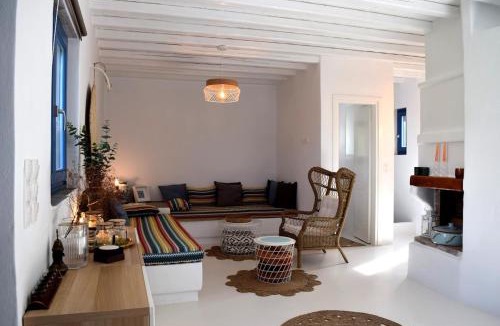 Sifnos Villa | Isla Catalina