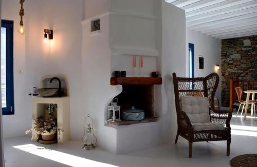 Sifnos Villa | Isla Catalina
