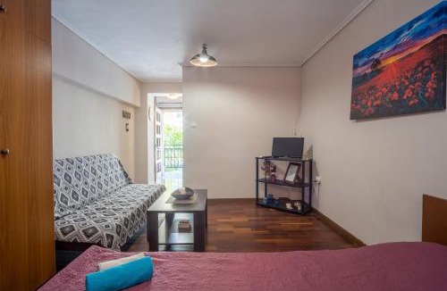 Vathi Apartment | James Room