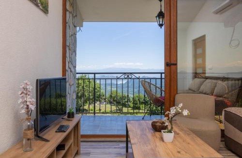 Karuc Apartment | Jasen Apartments Lake View