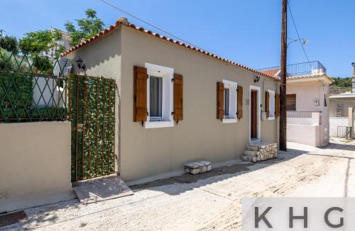 Frourion House | Jerrys House